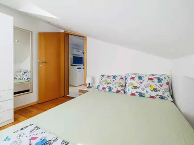 Ferienwohnung für 8 Personen (100 m²) in Crikvenica 7/10