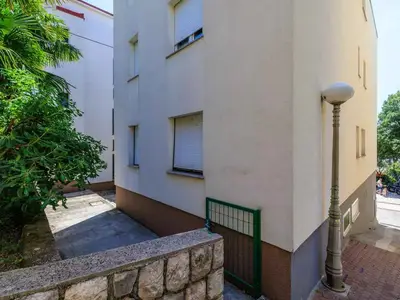 Ferienwohnung für 3 Personen (34 m²) in Crikvenica 8/10