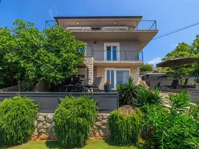 Ferienwohnung für 6 Personen (70 m²) in Crikvenica 1/10