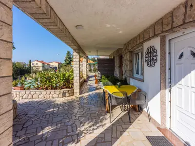 Ferienwohnung für 3 Personen (30 m²) in Crikvenica 4/10