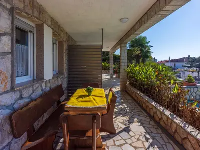 Ferienwohnung für 3 Personen (30 m²) in Crikvenica 1/10