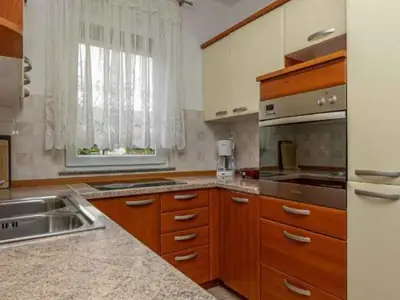 Ferienwohnung für 5 Personen (80 m²) in Crikvenica 7/10