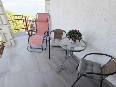 Ferienwohnung für 6 Personen (75 m²) in Crveni Vrh 2/10