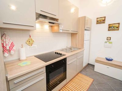 Ferienwohnung für 4 Personen (55 m²) in Crveni Vrh 1/10