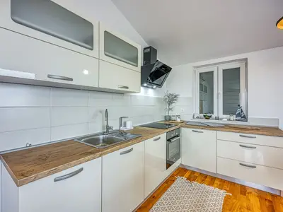 Ferienwohnung für 5 Personen (85 m²) in Crveni Vrh 6/10