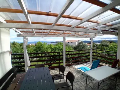 Ferienwohnung für 6 Personen (75 m²) in Crveni Vrh 8/10