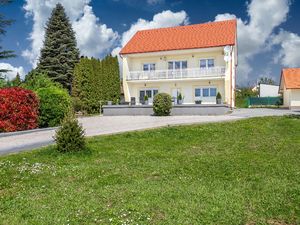 23576128-Ferienwohnung-4-Cserszegtomaj-300x225-1