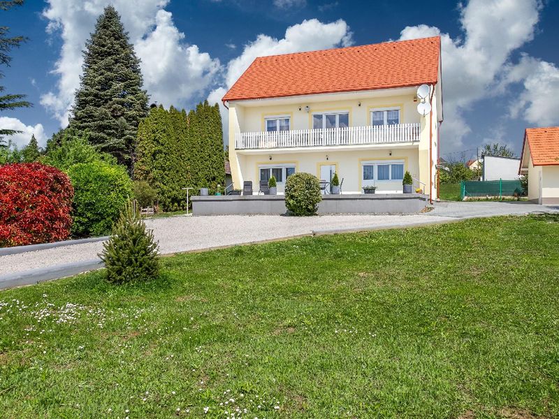 23576128-Ferienwohnung-4-Cserszegtomaj-800x600-1