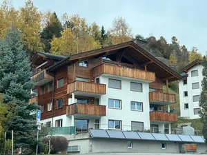 Ferienwohnung für 8 Personen in Cumbel