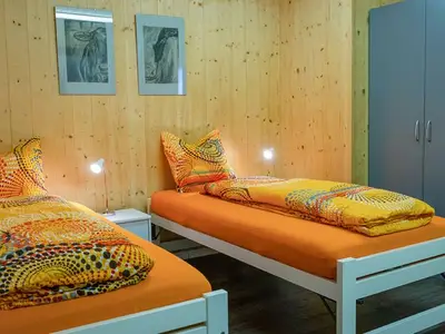 Ferienwohnung für 6 Personen in Cumbel 3/10