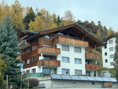 Ferienwohnung für 8 Personen in Cumbel 1/10