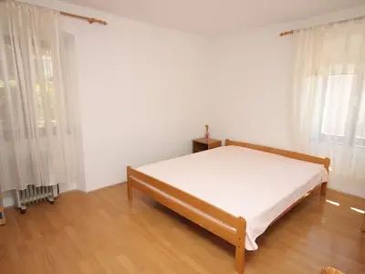 Ferienwohnung für 2 Personen in Ćunski 7/10
