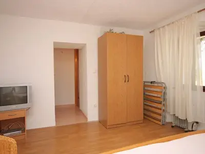 Ferienwohnung für 2 Personen in Ćunski 9/10