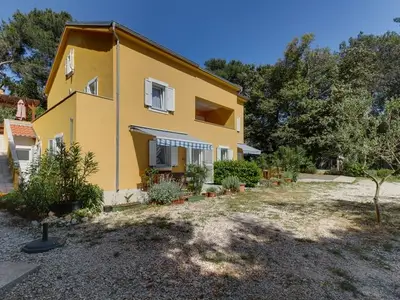 Ferienwohnung für 5 Personen in Ćunski 1/10