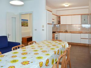 23292103-Ferienwohnung-10-Cusiano-300x225-5