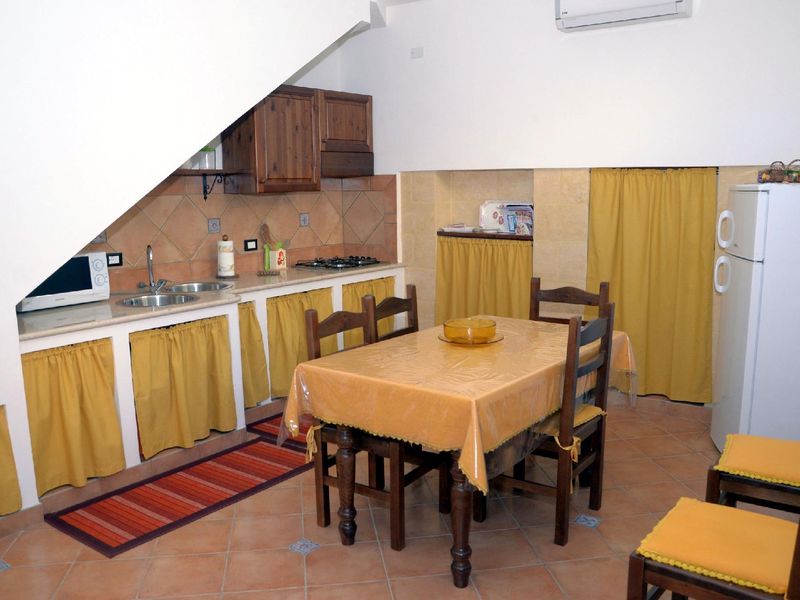 22453945-Ferienwohnung-6-Custonaci-800x600-2