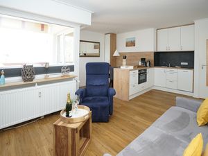 23379069-Ferienwohnung-3-Cuxhaven-300x225-1