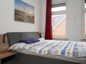 23968592-Ferienwohnung-4-Cuxhaven-300x225-2