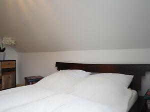 23968591-Ferienwohnung-4-Cuxhaven-300x225-2