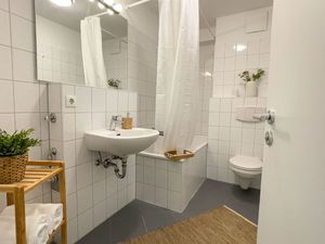 18718275-Ferienwohnung-7-Cuxhaven-300x225-2