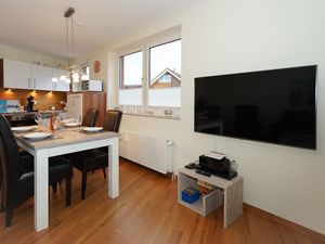 23876378-Ferienwohnung-4-Cuxhaven-300x225-4