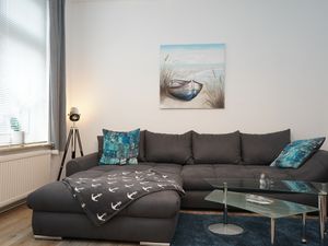 23968597-Ferienwohnung-4-Cuxhaven-300x225-1