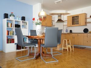 23377096-Ferienwohnung-5-Cuxhaven-300x225-1