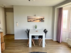 23381819-Ferienwohnung-4-Cuxhaven-300x225-4