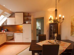 23523159-Ferienwohnung-6-Cuxhaven-300x225-1