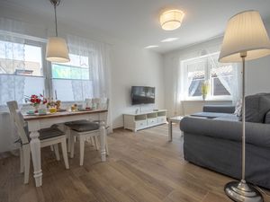 23523207-Ferienwohnung-4-Cuxhaven-300x225-5