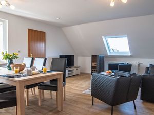 22300257-Ferienwohnung-4-Cuxhaven-300x225-3