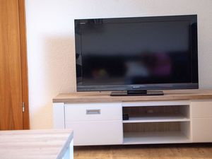 22300257-Ferienwohnung-4-Cuxhaven-300x225-5