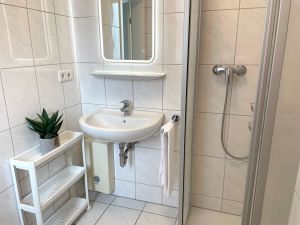 23891910-Ferienwohnung-6-Cuxhaven-300x225-3