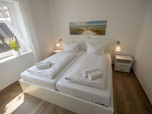 22127549-Ferienwohnung-6-Cuxhaven-300x225-1