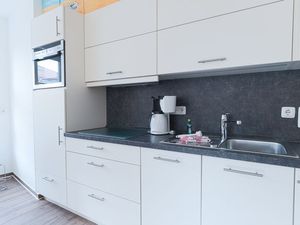 22504347-Ferienwohnung-6-Cuxhaven-300x225-5