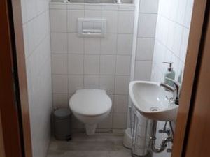 23373809-Ferienwohnung-2-Cuxhaven-300x225-5