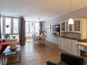 23531116-Ferienwohnung-4-Cuxhaven-300x225-0