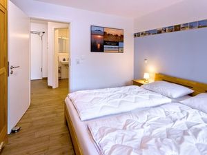 23894083-Ferienwohnung-4-Cuxhaven-300x225-4