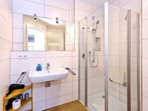 23894083-Ferienwohnung-4-Cuxhaven-300x225-5