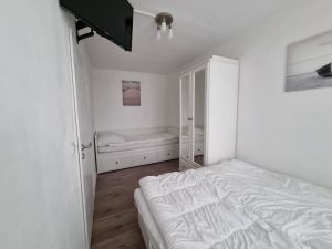 23457253-Ferienwohnung-5-Cuxhaven-300x225-5