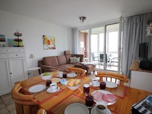 23177631-Ferienwohnung-4-Cuxhaven-300x225-1