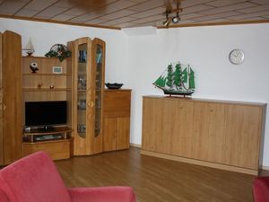 23502728-Ferienwohnung-4-Cuxhaven-300x225-5