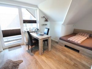 19249266-Ferienwohnung-2-Cuxhaven-300x225-5