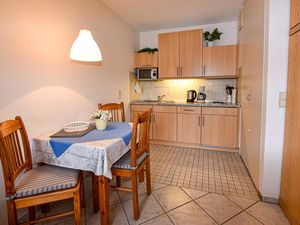 23871836-Ferienwohnung-3-Cuxhaven-300x225-4