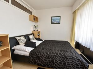 23871851-Ferienwohnung-4-Cuxhaven-300x225-2