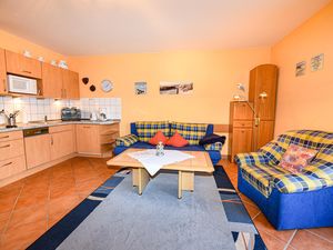 23871923-Ferienwohnung-4-Cuxhaven-300x225-1