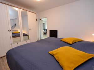 23871904-Ferienwohnung-4-Cuxhaven-300x225-5