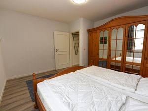 23871947-Ferienwohnung-3-Cuxhaven-300x225-4