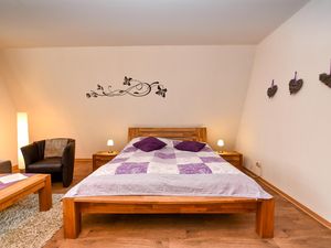 23872013-Ferienwohnung-4-Cuxhaven-300x225-4