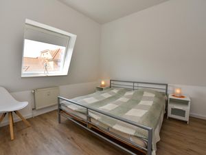 23872026-Ferienwohnung-3-Cuxhaven-300x225-3